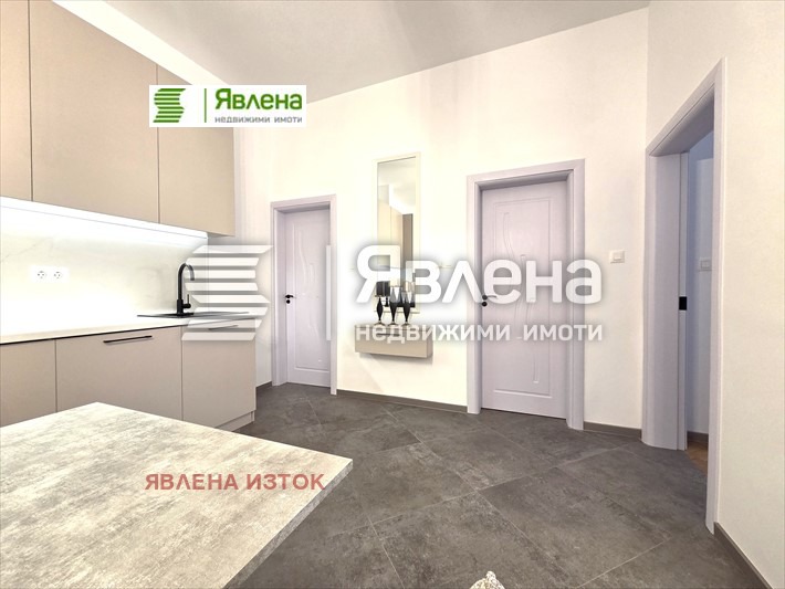 Продава 3-СТАЕН, гр. София, Център, снимка 5 - Апартаменти - 54222055