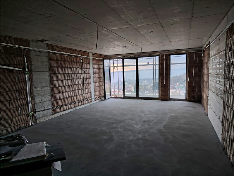 Продава 4-СТАЕН, гр. Варна, Бриз, снимка 2 - Апартаменти - 52579801