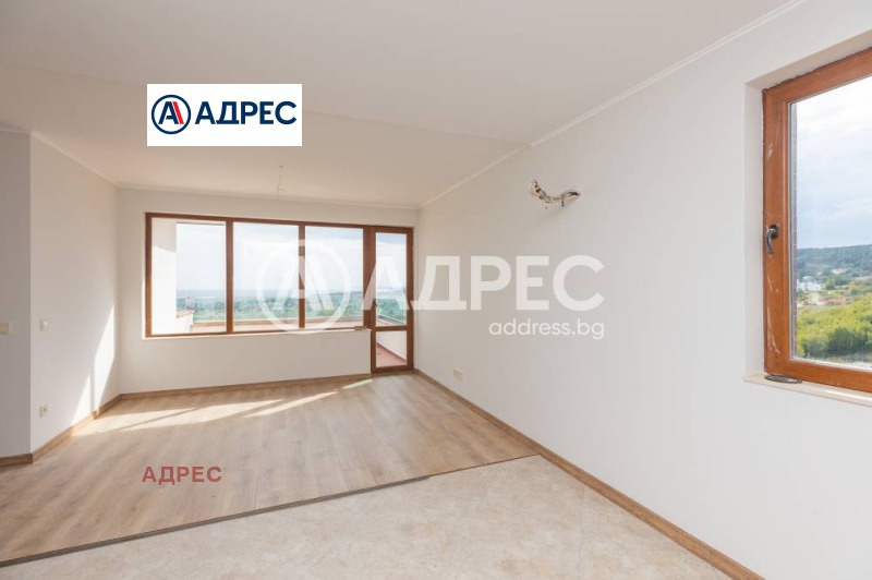 Na sprzedaż  3+ sypialni Warna , Winica , 120 mkw | 67870846 - obraz [3]
