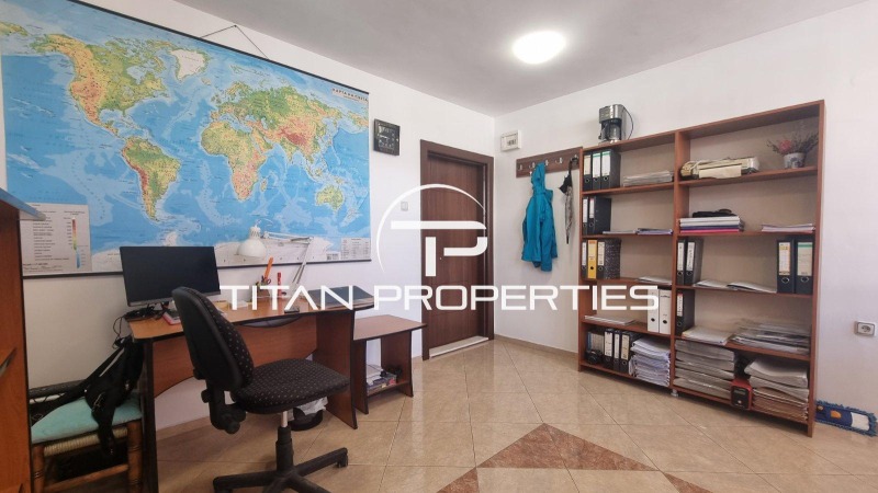 Продается  Офис Пловдив , Център , 25 кв.м | 20031898 - изображение [2]