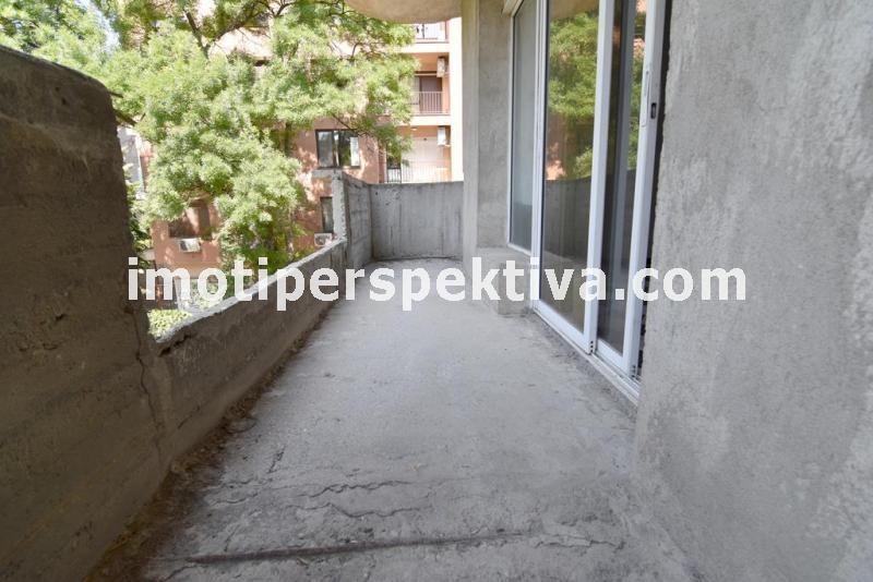 Продава ЕТАЖ ОТ КЪЩА, гр. Пловдив, Кючук Париж, снимка 17 - Етаж от къща - 55012262