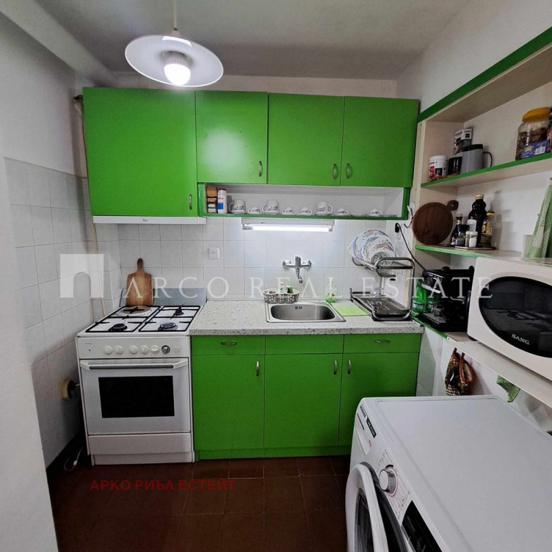 Till salu  Hus region Pernik , Golemo Butjino , 215 kvm | 53085188 - bild [6]