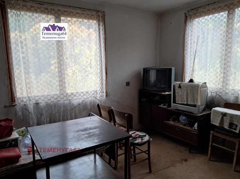 Продава КЪЩА, с. Гълъбовци, област София област, снимка 6 - Къщи - 52642620