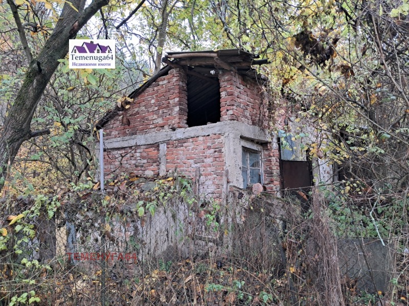 Продава КЪЩА, с. Гълъбовци, област София област, снимка 16 - Къщи - 52642620