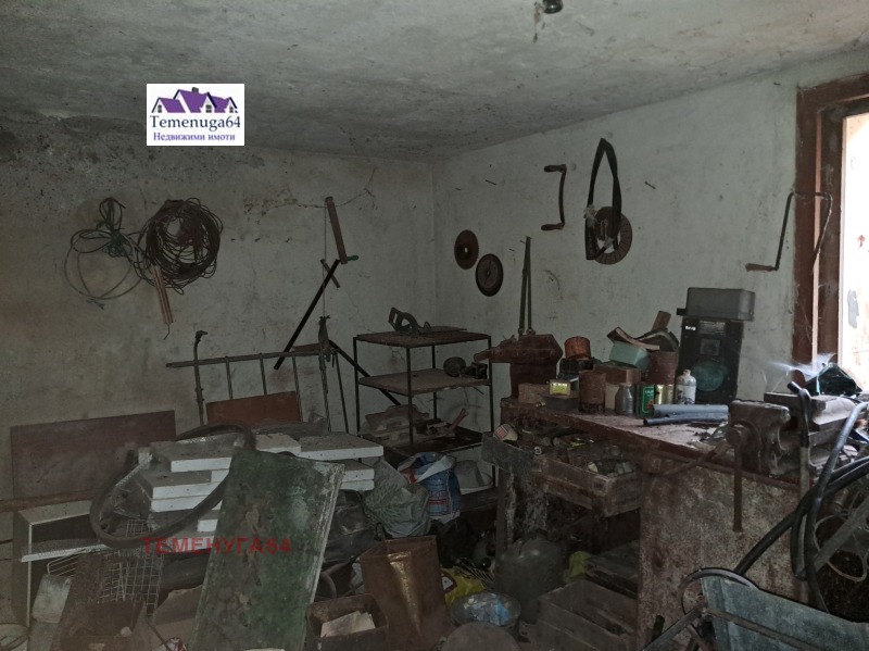 Продава КЪЩА, с. Гълъбовци, област София област, снимка 13 - Къщи - 52642620