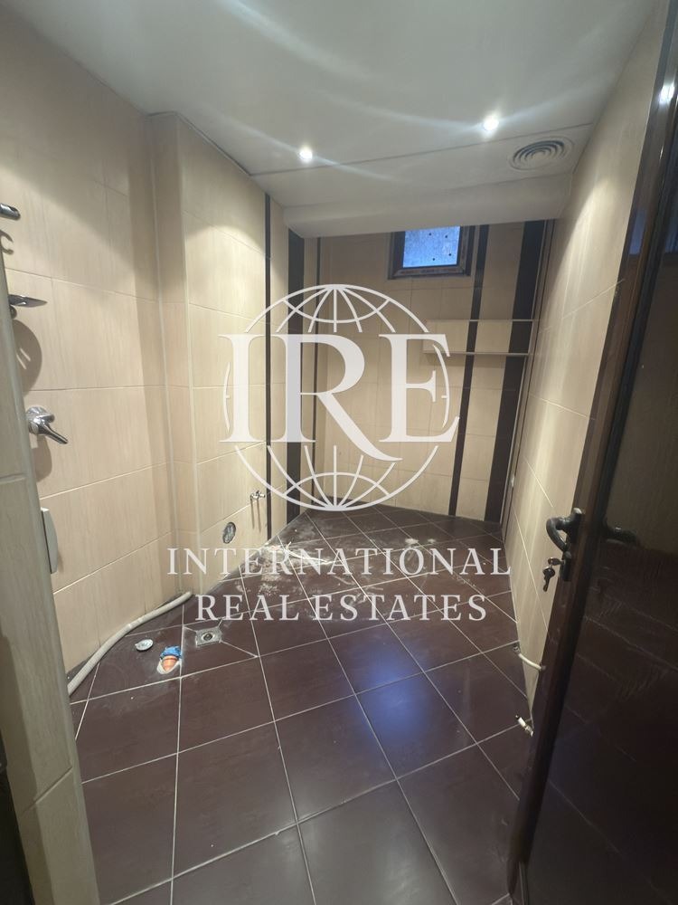 Продава БИЗНЕС ИМОТ, гр. Варна, Гранд Мол, снимка 5 - Други - 52488958