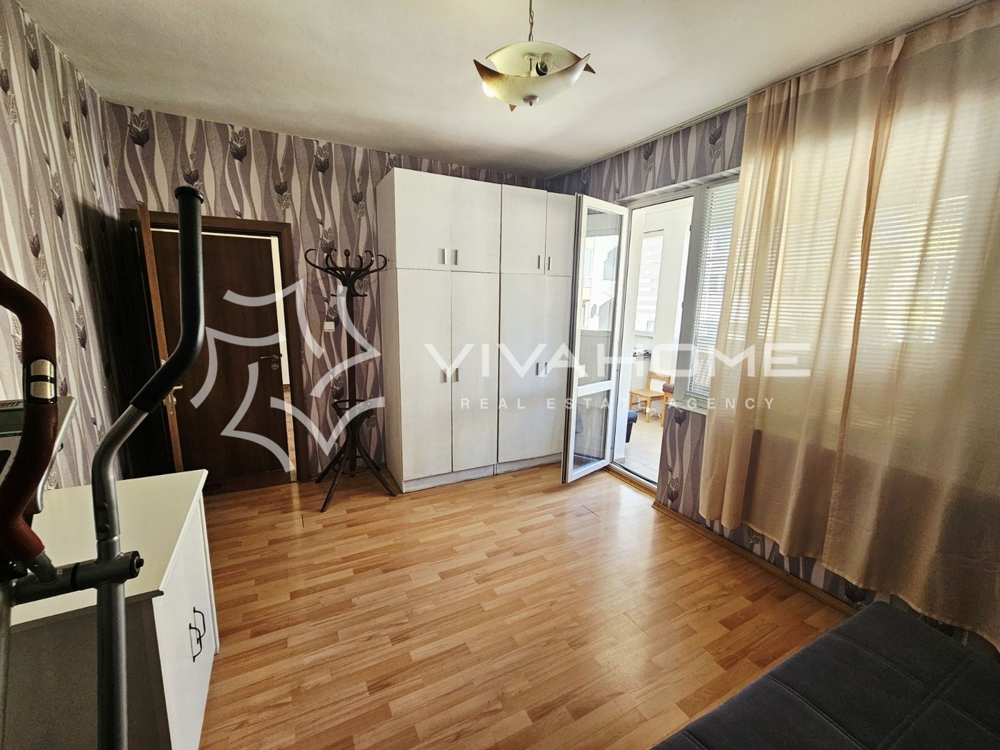 Продава 3-СТАЕН, гр. Варна, Лятно кино Тракия, снимка 6 - Апартаменти - 50440832