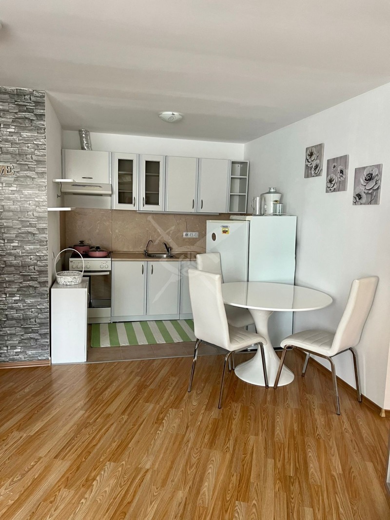 Продава 3-СТАЕН в област Бургас, гр. Свети Влас - 165 кв.м / 179 900 € » 351 853.82 лв., ЕКС НВД БУРГАС ООД
