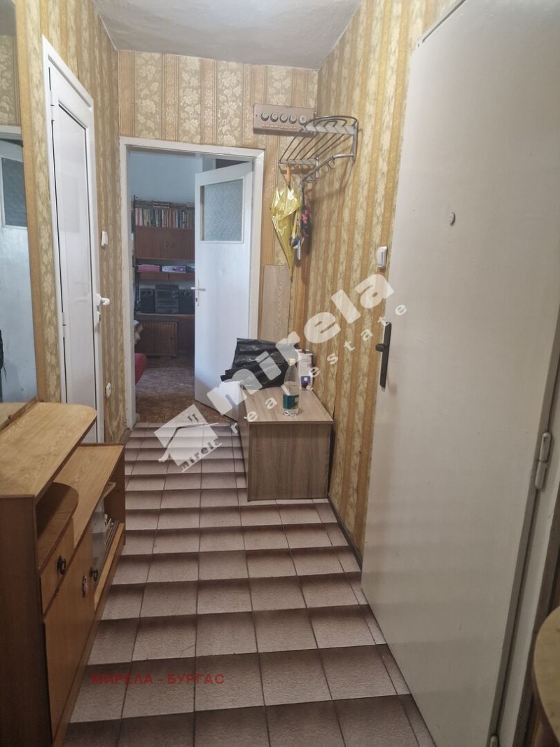 Продава  2-стаен град Бургас , Славейков , 59 кв.м | 40422060 - изображение [8]