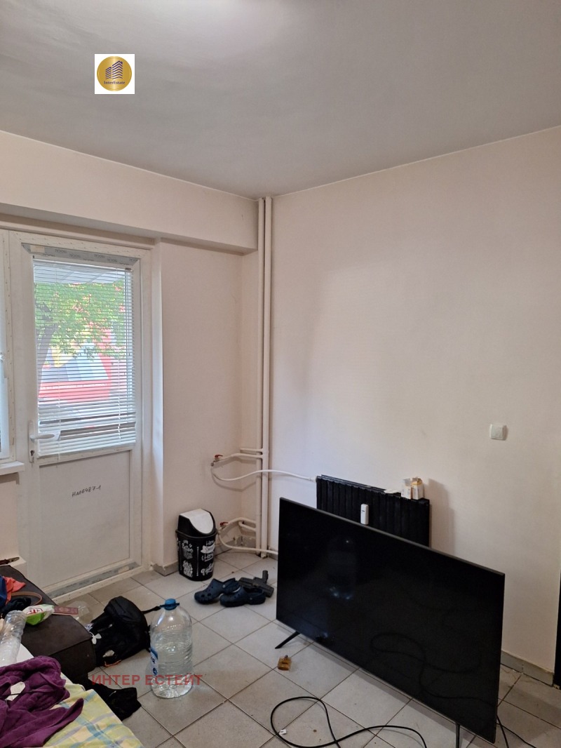 Na prodej  1 ložnice Pernik , Iztok , 62 m2 | 26170581 - obraz [4]
