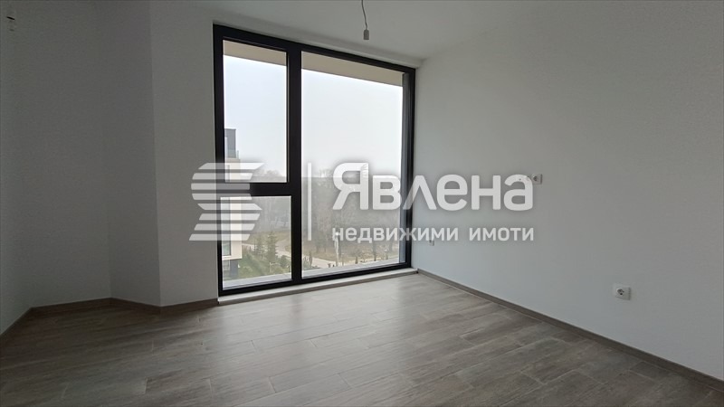 En venta  2 dormitorios Varna , k.k. Sv.Sv. Konstantin i Elena , 142 metros cuadrados | 93753627 - imagen [4]
