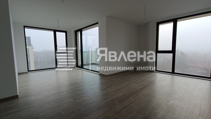 En venta  2 dormitorios Varna , k.k. Sv.Sv. Konstantin i Elena , 142 metros cuadrados | 93753627 - imagen [2]