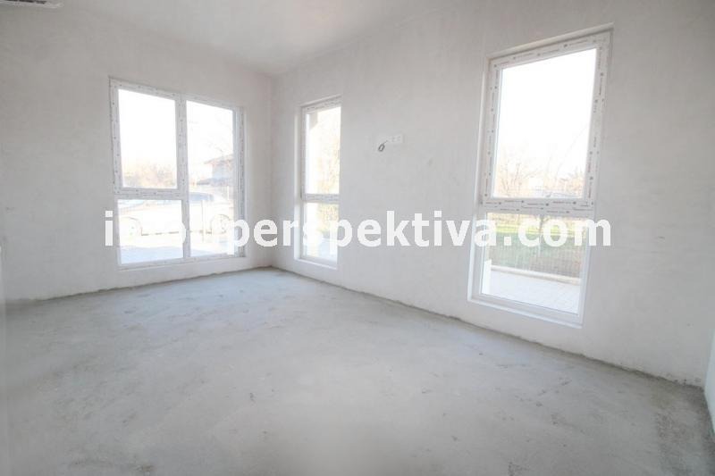 Продава МНОГОСТАЕН, гр. Пловдив, Кючук Париж, снимка 2 - Апартаменти - 55088930