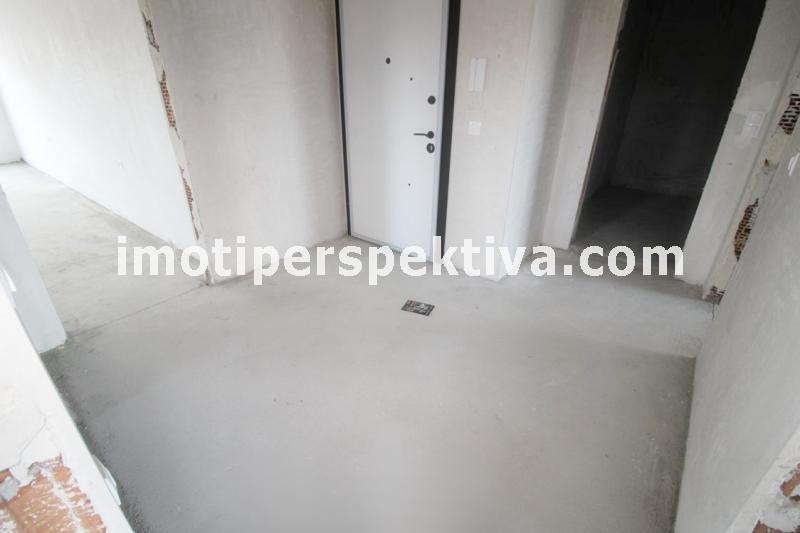 Продава МНОГОСТАЕН, гр. Пловдив, Кючук Париж, снимка 5 - Апартаменти - 55088930