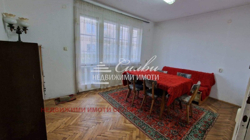 Продава  Етаж от къща град Шумен , Добруджански , 113 кв.м | 55093369 - изображение [2]