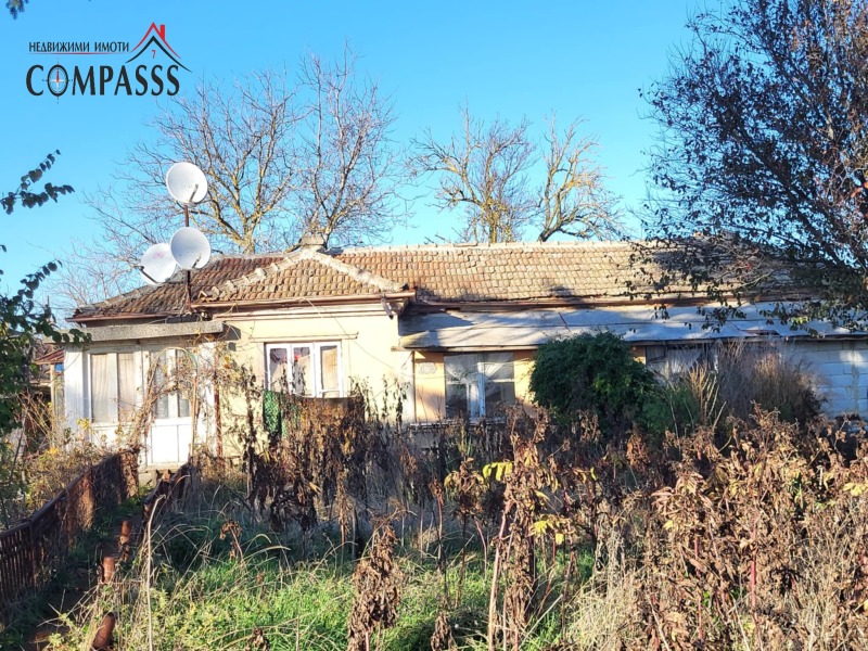 Продава КЪЩА, с. Пчелино, област Добрич, снимка 2 - Къщи - 52589067