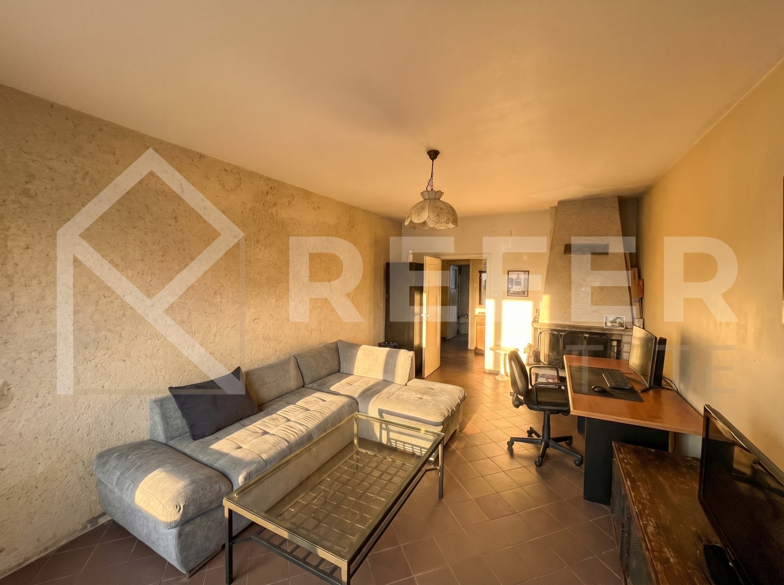 Продава 3-СТАЕН, гр. София, Център, снимка 2 - Апартаменти - 53646713