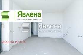 4-стаен град София, Кръстова вада 8