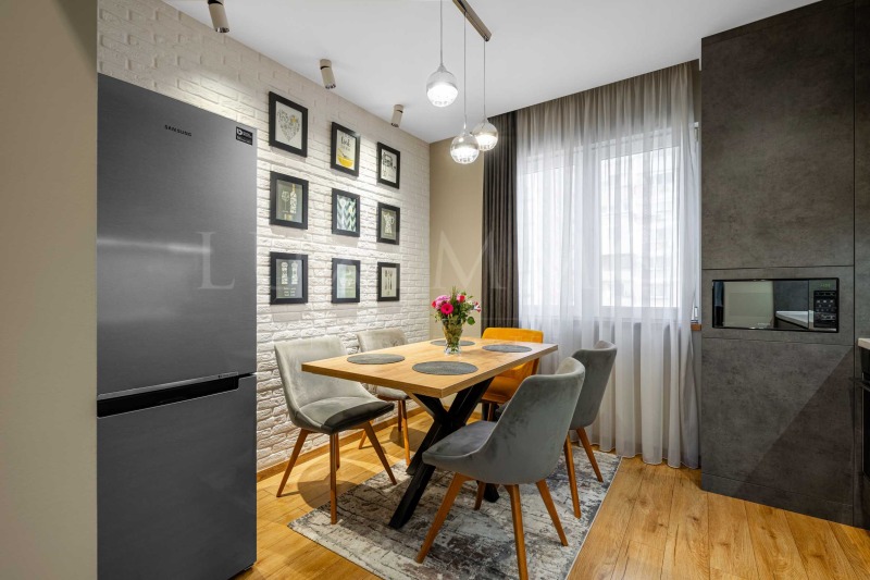 Продава 4-СТАЕН, гр. Пловдив, Кючук Париж, снимка 4 - Апартаменти - 52564848