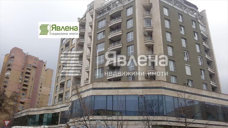 Na prodej  3+ ložnice Sofia , Dianabad , 344 m2 | 74970467