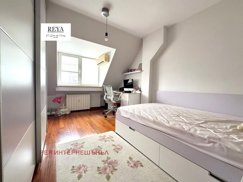 De vânzare  Maisonette Sofia , Strelbiște , 240 mp | 73243012 - imagine [14]