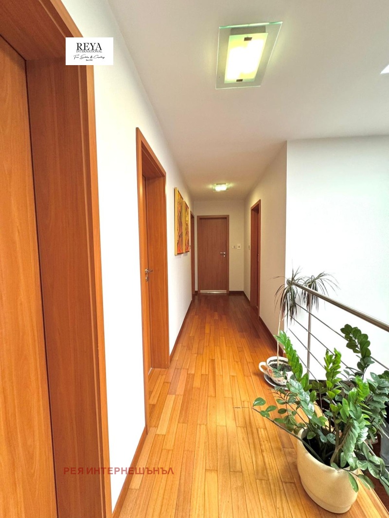 De vânzare  Maisonette Sofia , Strelbiște , 240 mp | 73243012 - imagine [9]