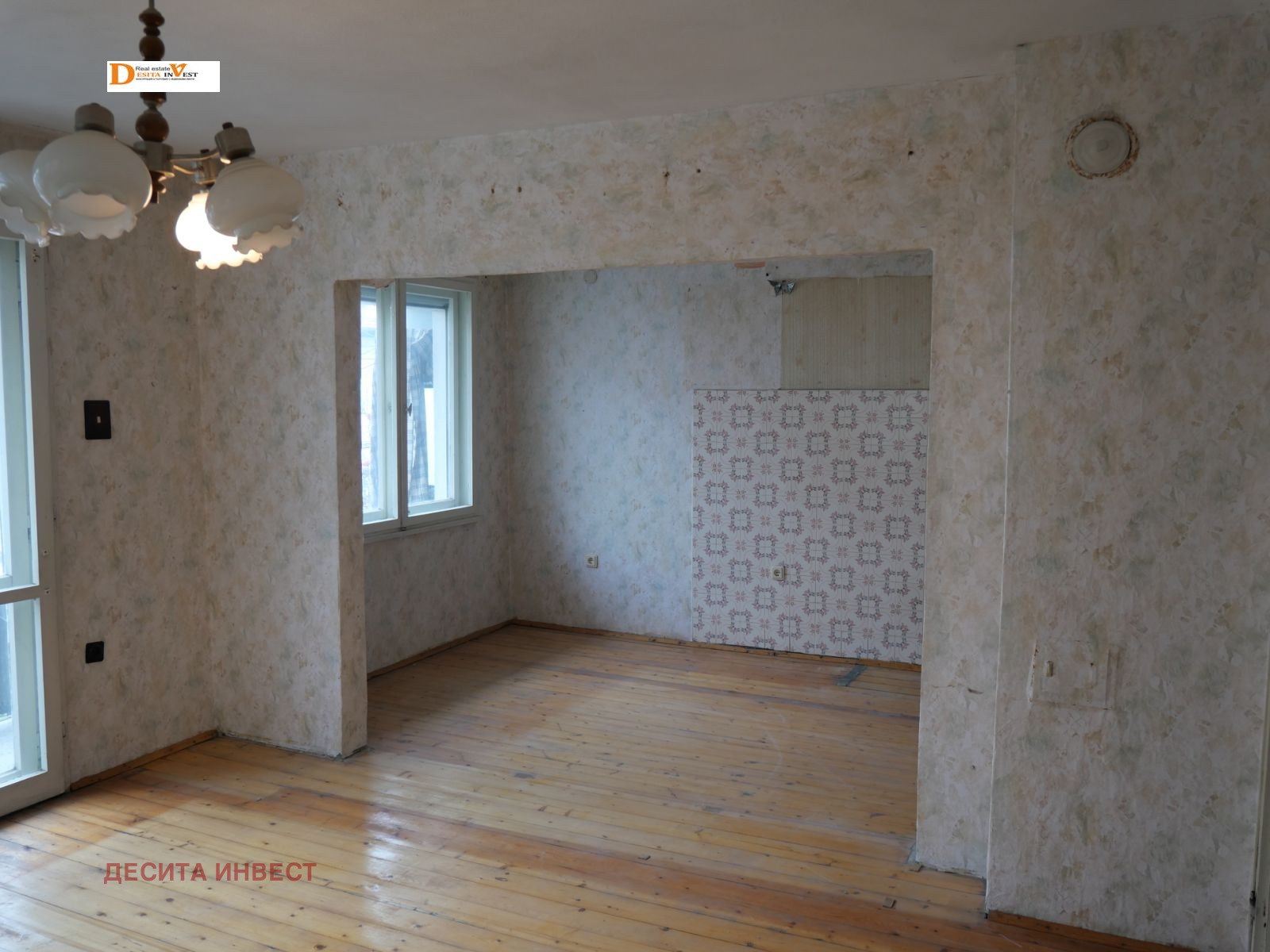 Продава КЪЩА, гр. Аксаково, област Варна, снимка 10 - Къщи - 53896185