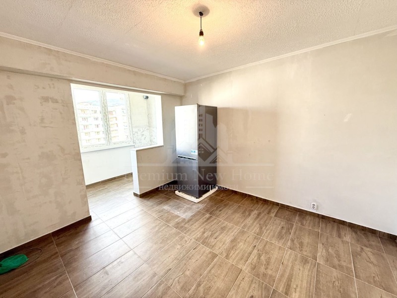 Продава 3-СТАЕН, гр. Радомир, област Перник, снимка 6 - Апартаменти - 52385758