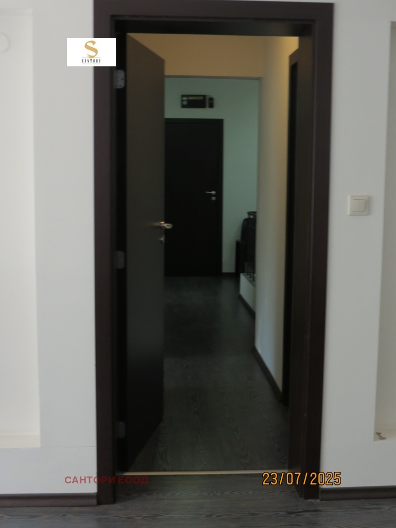 Продава  Офис град Варна , ВИНС-Червен площад , 100 кв.м | 34122382 - изображение [8]