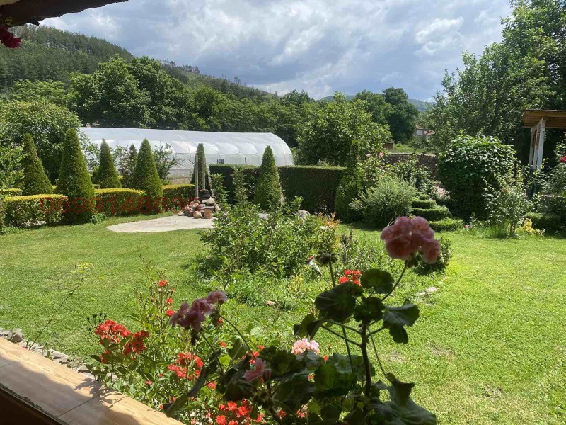 Продава КЪЩА, с. Искра, област Пловдив, снимка 3 - Къщи - 52785118