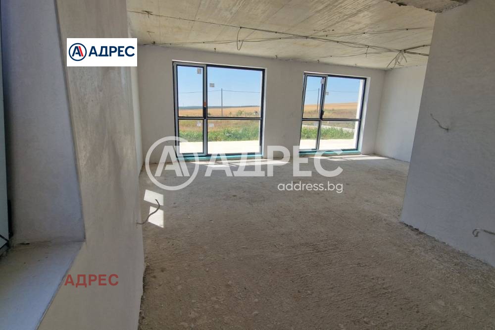 Продава КЪЩА, с. Близнаци, област Варна, снимка 6 - Къщи - 55171173