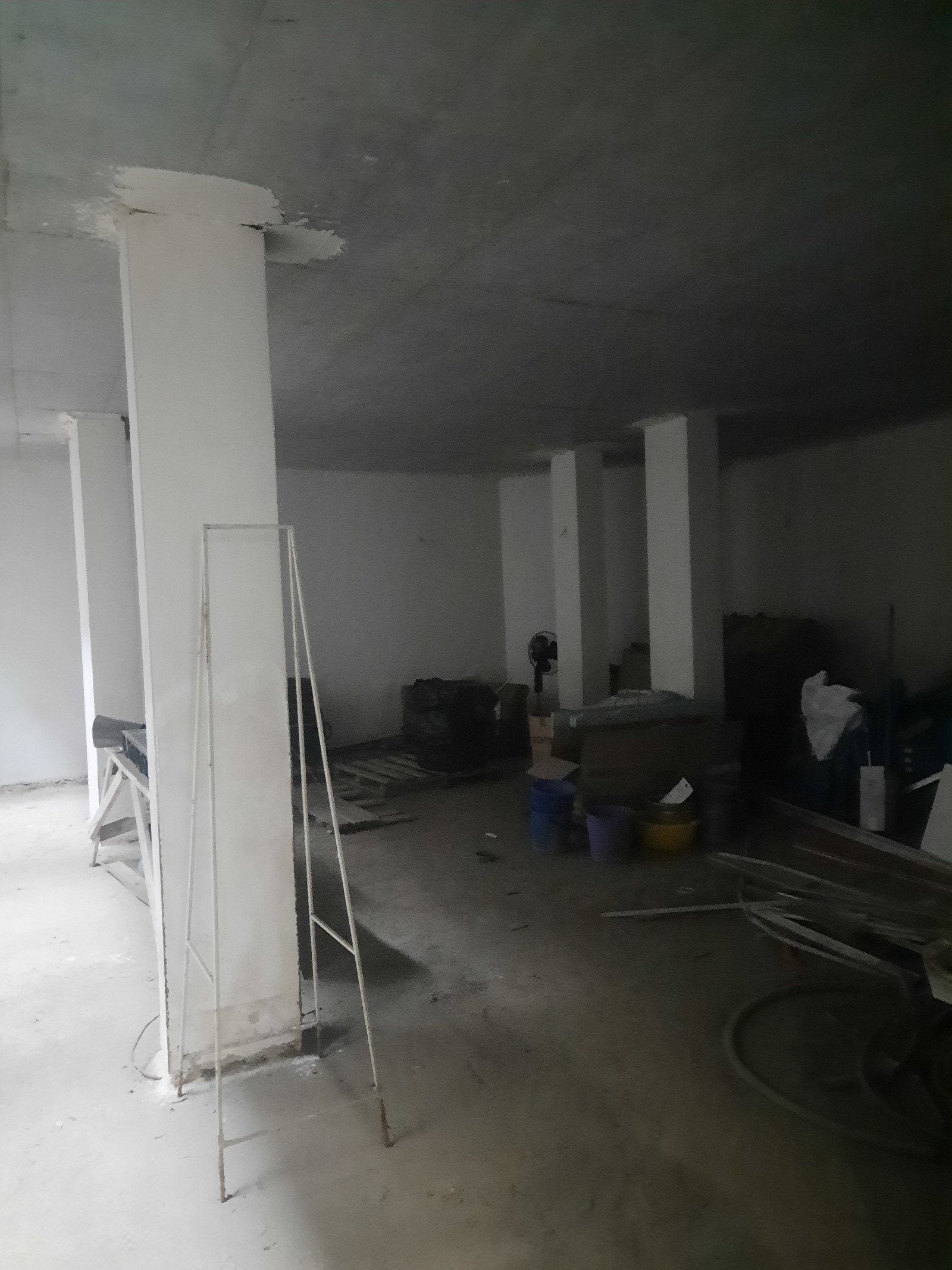 Продава МАГАЗИН, гр. Перник, Център, снимка 2 - Магазини - 55366940