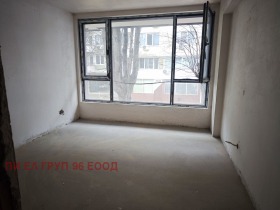 1 chambre Zona B-18, Sofia 8