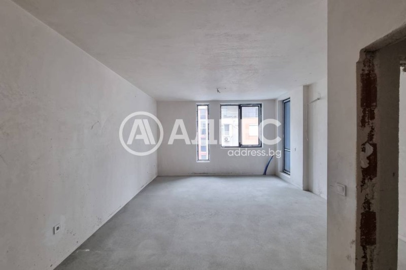 Till salu  1 sovrum Sofia , Ljulin 1 , 71 kvm | 54231857 - bild [2]