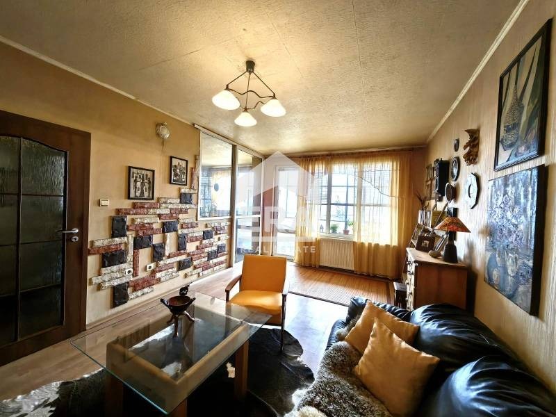 Продава 4-СТАЕН, гр. Русе, Дружба 2