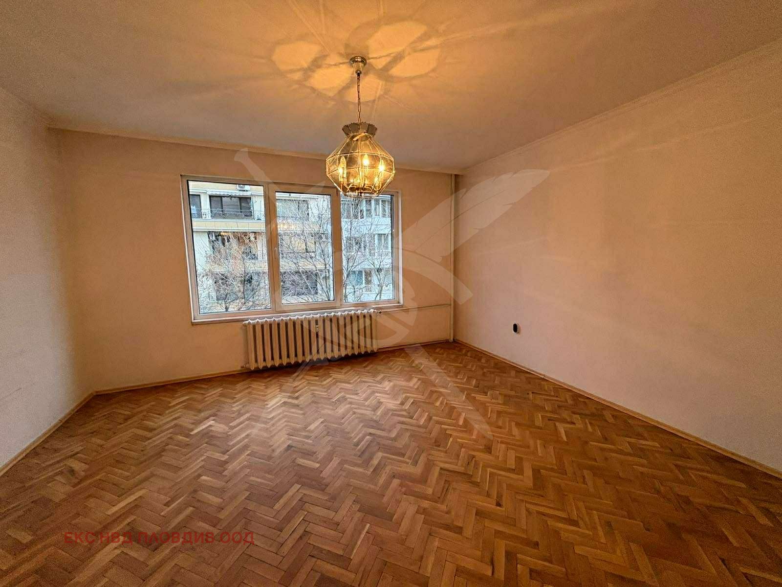 Продава 3-СТАЕН, гр. Пловдив, Кършияка