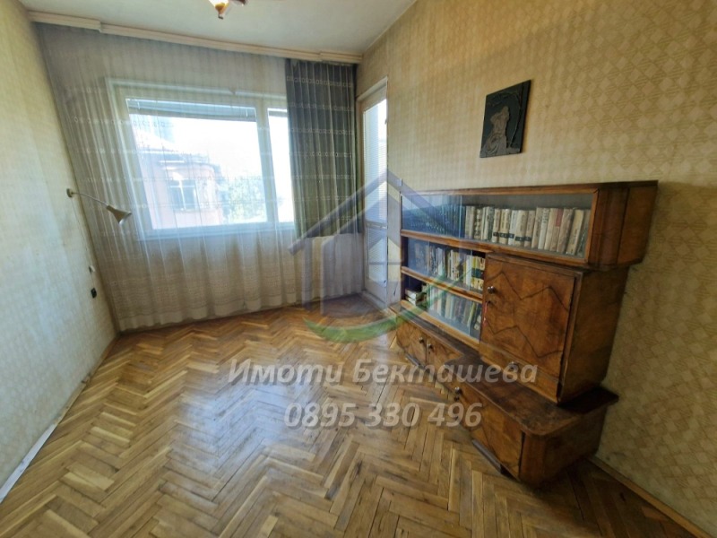 Продава  3-стаен град Русе , Център , 91 кв.м | 85670874 - изображение [8]