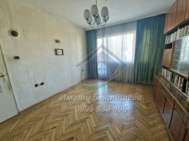 Продава  3-стаен град Русе , Център , 91 кв.м | 85670874 - изображение [3]