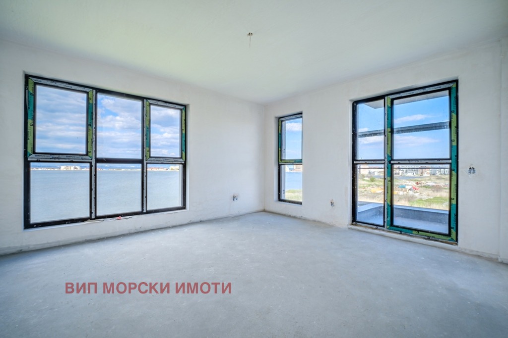 Продава 3-СТАЕН, гр. Поморие, област Бургас, снимка 7 - Апартаменти - 54180542