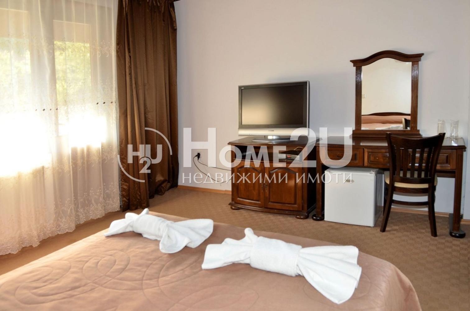 Продава ХОТЕЛ, с. Радевци, област Габрово, снимка 12 - Хотели - 54767190