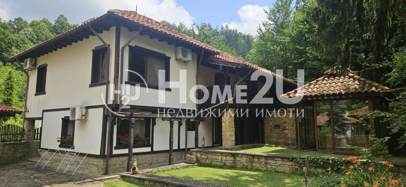 Продава ХОТЕЛ, с. Радевци, област Габрово