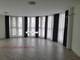 3+ chambres Karchiyaka, Plovdiv 1