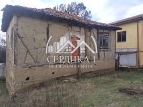 Продажба на имоти в с. Хотово, област Благоевград - изображение 1 