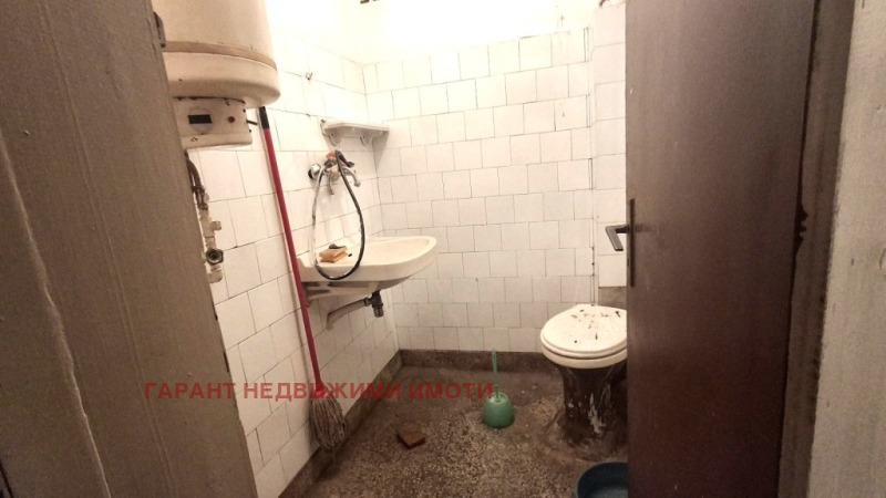 Продава  2-стаен град Габрово , Център , 66 кв.м | 31486077 - изображение [3]