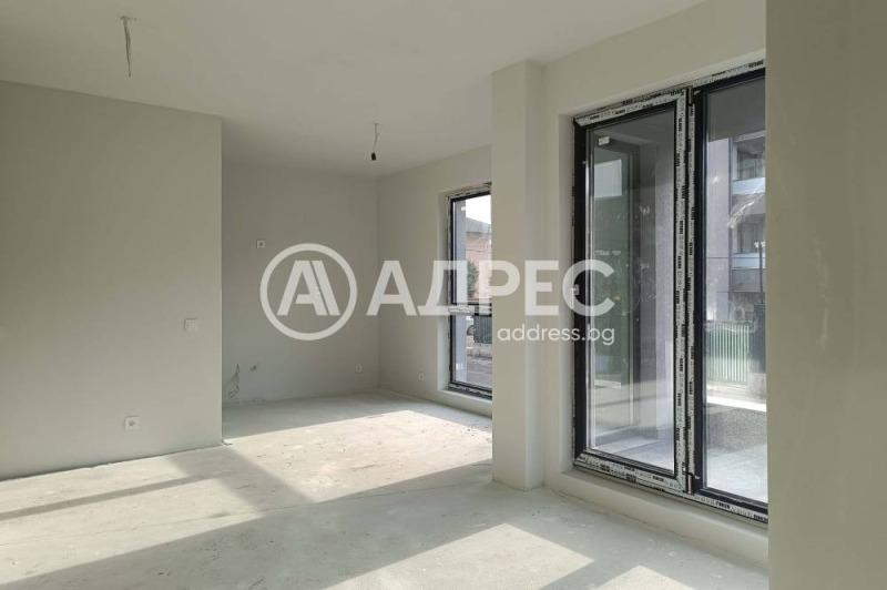 Продава 2-СТАЕН, гр. София, Витоша