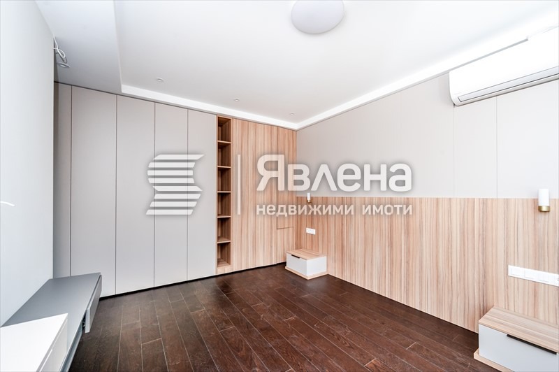 Na sprzedaż  2 sypialnie Sofia , Centar , 186 mkw | 50596546 - obraz [6]