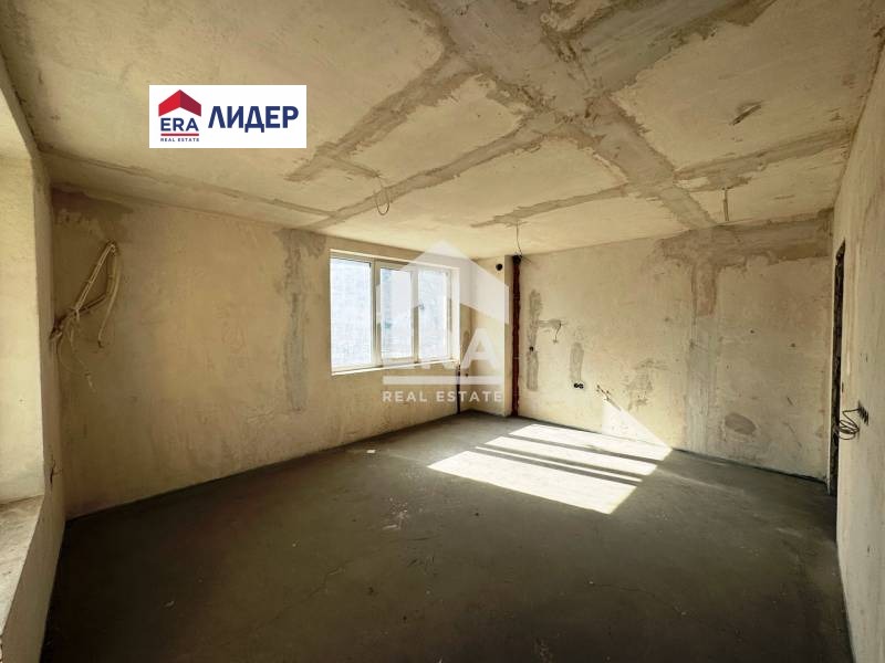 Продается  2 спальни Русе , Цветница , 117 кв.м | 99093583 - изображение [4]