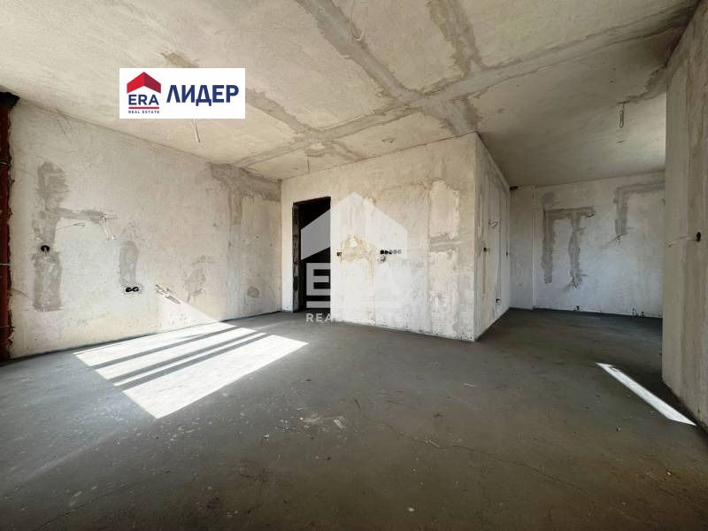 Продается  2 спальни Русе , Цветница , 117 кв.м | 99093583 - изображение [2]