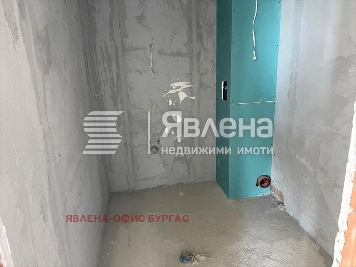 Продава МНОГОСТАЕН, гр. Бургас, Братя Миладинови, снимка 9 - Апартаменти - 56217224