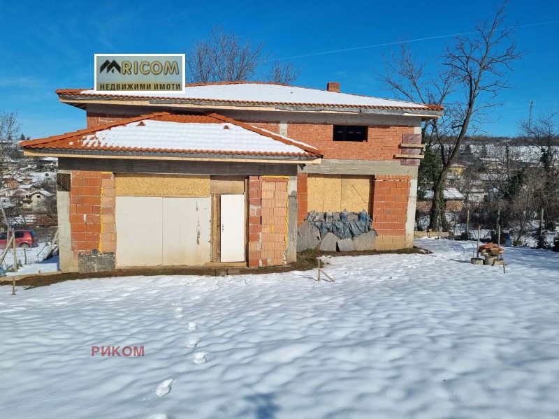 Продава КЪЩА, с. Гривица, област Плевен